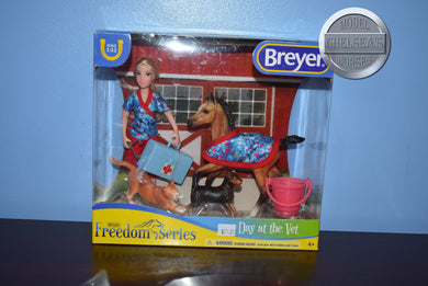 Day at the Vet-New in Box-Breyer Classic