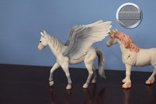 Load image into Gallery viewer, LOT of Schleich Unicorns/Fantasy Models-Misc.