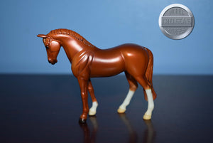 Metallic Chestnut Thoroughbred-Parade of Breed III-Standing Thoroughbred Mold-Breyer Stablemate