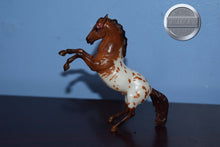 Load image into Gallery viewer, Dax-Mini Fighting Stallion Mold-Stablemate Club Exclusive-Breyer Stablemate
