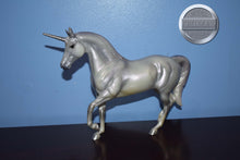 Load image into Gallery viewer, Sarafina-Unicorn-Morgan Stallion Mold-Breyer Classic