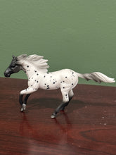 Load image into Gallery viewer, TSC Series 8 Mystery Models-Select Your Stablemate-New for 2026-Breyer Stablemate