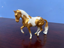 Load image into Gallery viewer, TSC Series 8 Mystery Models-Select Your Stablemate-New for 2026-Breyer Stablemate