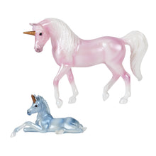 Load image into Gallery viewer, Unicorn Magic Carriage and Foal Set-New in Box-Breyer Stablemate-PRE ORDER
