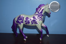 Load image into Gallery viewer, Goblin-Halloween Exclusive-Harper Mold-Breyer Classic