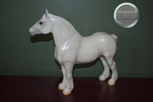 Load image into Gallery viewer, Gladwin Lucky Grey Lady-Breyerfest Exclusive-Clydesdale Mare Mold-Breyer Traditional