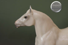 Load image into Gallery viewer, Gladwin Lucky Grey Lady-Breyerfest Exclusive-Clydesdale Mare Mold-Breyer Traditional