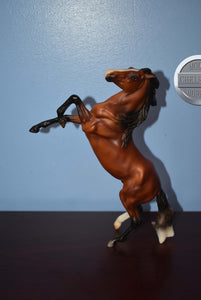 Wild and Free-Rearing Mustang ONLY-Rearing Mustang Mold-Breyer Classic