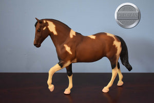 Cips-Yellowed-El Pastor Mold-Breyer Traditional