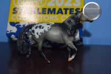 Load image into Gallery viewer, Sidewinder-Stablemate Club Exclusive-Mini Smart Chic Olena Mold-Breyer Stablemate