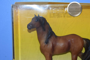 Mesteno The Messenger-New in Box-Mesteno Stallion Mold-Breyer Classic