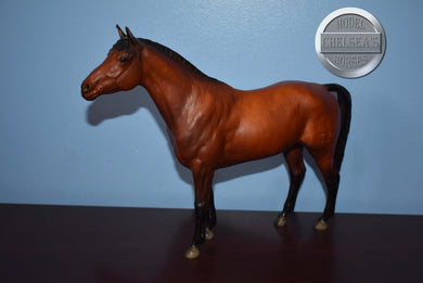 Bay Trakenher-Trakenher Mold-Breyer Traditional