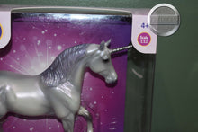 Load image into Gallery viewer, Sarafina-Unicorn-Mariah Mold-New in Box-Breyer Classic
