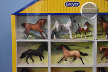 Load image into Gallery viewer, Shadowbox Barn Set-New in Package-Breyer Stablemate