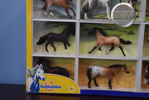 Shadowbox Barn Set-New in Package-Breyer Stablemate