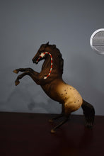 Load image into Gallery viewer, Ponokah Eematah-Red/White Arrow Variation-Fighting Stallion Mold-Breyer Traditional