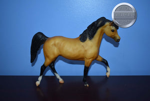 Sapphire-Black Stallion Mold-Breyer Traditional