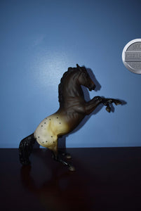 Ponokah Eematah-Red/White Arrow Variation-Fighting Stallion Mold-Breyer Traditional