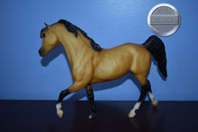 Load image into Gallery viewer, Sapphire-Black Stallion Mold-Breyer Traditional