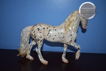 Load image into Gallery viewer, Vermeer-Premier Club Exclusive-Friesian Sporthorse Mold-Breyer Traditional