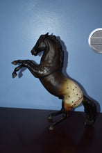 Load image into Gallery viewer, Ponokah Eematah-Red Zig Zag and Shoulder Marking Variation-Fighting Stallion Mold-Breyer Traditional