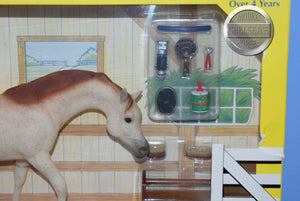 Fleabitten Grey Arabian with Grooming Kit-Sagr Mold-Breyer Classic