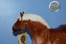 Load image into Gallery viewer, Glossy Rhenish Draft-Breyerfest Exclusive-Georg Mold-Breyer Traditional