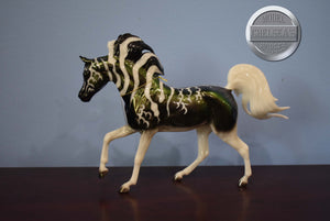 Slither-Halloween Exclusive-Arabian Stallion Mold-Breyer Classic