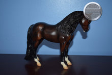 Load image into Gallery viewer, Bouncer-Original on the Mold-Breyer Traditional