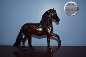 RSV Inolvidable-Peruvian Paso Mold-Breyer Traditional