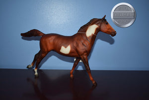Liver Chestnut Paint-Phar Lap Mold-Breyer Traditional