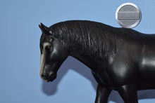 Load image into Gallery viewer, TRU Black English Shire-Shire Mare Mold-Breyer Traditional