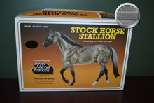 Load image into Gallery viewer, Drifter-Vintage Club Exclusive-NO COA-Pinto Version-Stock Horse Stallion Mold-Breyer Traditional