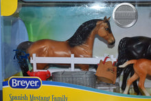 Load image into Gallery viewer, Spanish Mustang Family-New in Box-Breyer Classic