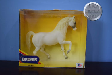 Realto-Family Arabian Stallion Mold-New in Box-Breyer Traditional