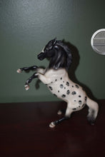 Load image into Gallery viewer, Crane-Halloween Exclusive-BODY CONDITION-Breyer Classic