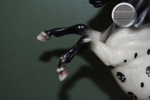 Load image into Gallery viewer, Crane-Halloween Exclusive-BODY CONDITION-Breyer Classic