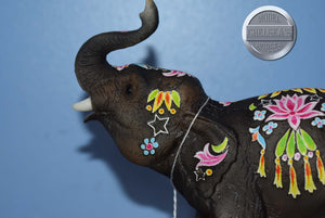 Holi-Breyerfest Exclusive-Breyer Elephant