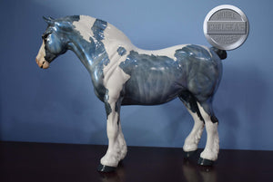 Chalcedony-Decorator Heavy Draft Mare-Loyalty Club Exclusive-Glossy-Peter Stone