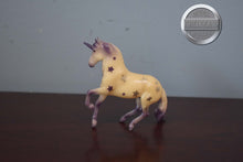 Load image into Gallery viewer, Cepheus-Starry Skies Series-Mini Alborozo Mold-Breyer Stablemate