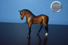 Load image into Gallery viewer, Bay Thoroughbred-Standing Thoroughbred Mold-Breyer Stablemate