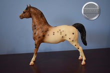 Load image into Gallery viewer, Halo-Vintage Club Exclusive-Stretch Morgan Mold-Breyer Traditional
