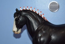 Load image into Gallery viewer, Grayingham Lucky Lad-Breyerfest Exclusive-Clydesdale Stallion Mold-Breyer Traditional