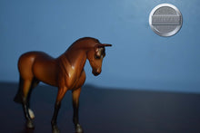 Load image into Gallery viewer, Bay Thoroughbred-Standing Thoroughbred Mold-Breyer Stablemate