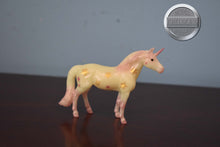 Load image into Gallery viewer, Cassiopeia-Starry Skies Series-Warmblood Mold-Breyer Stablemate