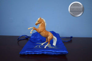 Prince-Deluxe Collector Club Exclusive-Mini Fighting Stallion Mold-Breyer Stablemate