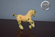 Load image into Gallery viewer, Big Dipper-Starry Skies Series-Clydesdale Mold-Breyer Stablemate