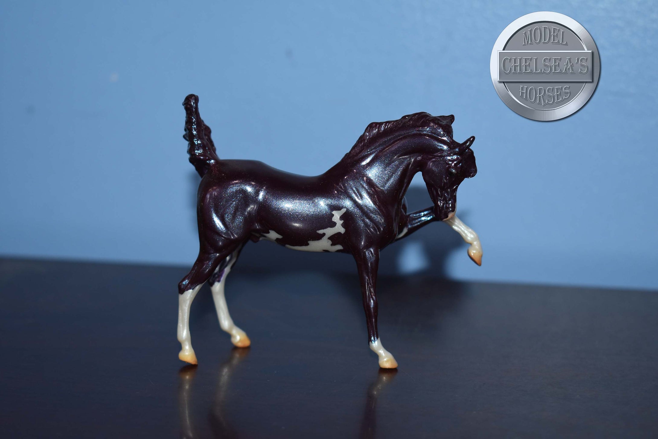 Merry and Bright-Twist Mold-Breyer Stablemate