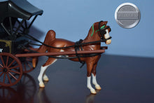 Load image into Gallery viewer, Doctor's Buggy with Chestnut Splash Pinto Saddlebred-Breyer Stablemate
