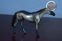 Load image into Gallery viewer, Blue Ornament Thoroughbred-LE of 10-Thoroughbred Chip-Peter Stone Chip
